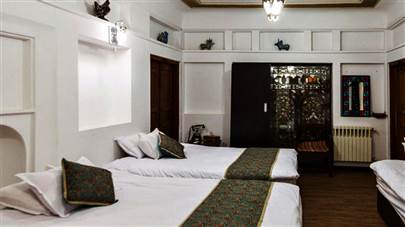 اتاق سه تخته هتل سنتی عتیق اصفهان